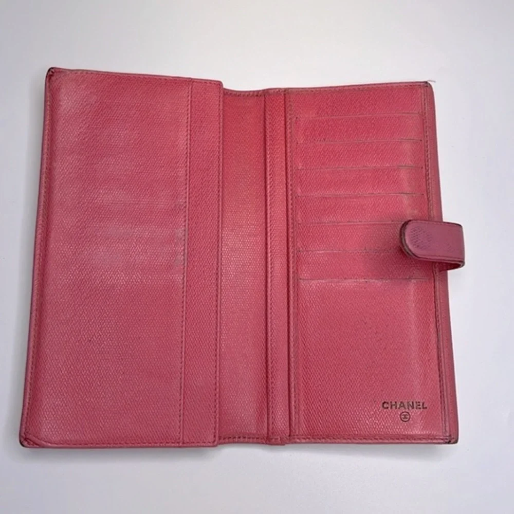 Chanel Round Zipper Long Wallet